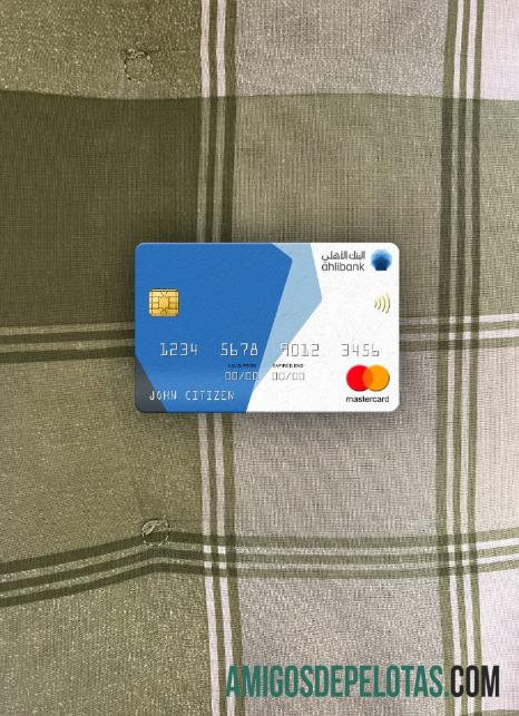 Frente Photolook do Qatar Ahilbank Mastercard exemplo